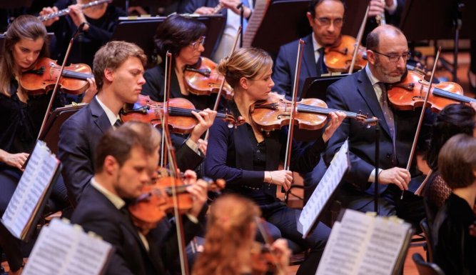 Orchestre National du Capitole de Toulouse, Thomas Guggeis : Ravel, Mahler