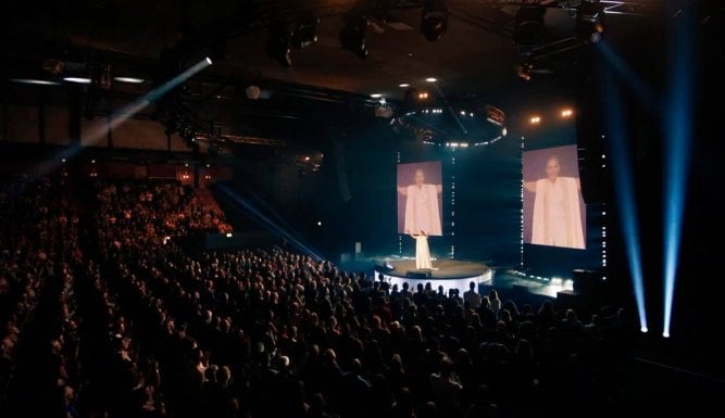 Carolin Kebekus live - SHESUS