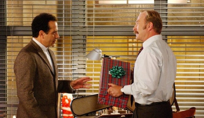 Monk | Monk (Mr. Monk and the Man Who Shot Santa Claus)